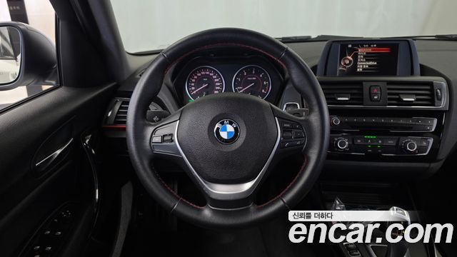 BMW 1 Series (F20) 118d Sport 5Door 2016 — фото 17