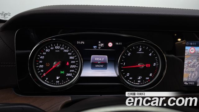 Mercedes-Benz E-Class (W213) E220d Exclusive 2017 — фото 8