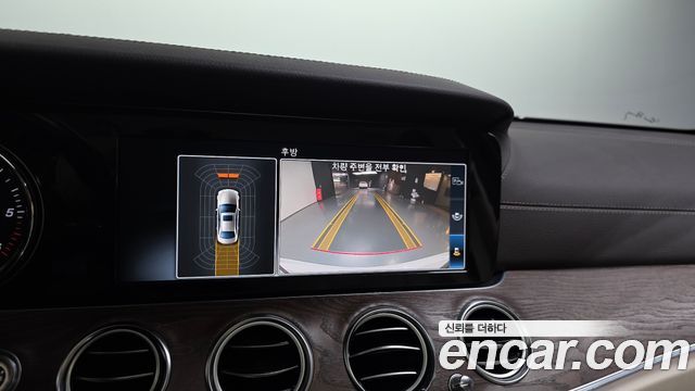 Mercedes-Benz E-Class (W213) E220d Exclusive 2017 — фото 15