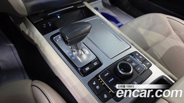 Genesis G80 3.3 GDI AWD Premium Luxury 2017 — фото 9