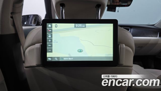 Genesis G80 3.3 GDI AWD Premium Luxury 2017 — фото 17