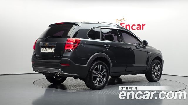 Chevrolet Captiva 2WD LT Deluxe pack 2016 — фото 2