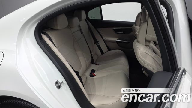 Mercedes-Benz C-Class (W206) C200 Avantgarde 2025 — фото 11