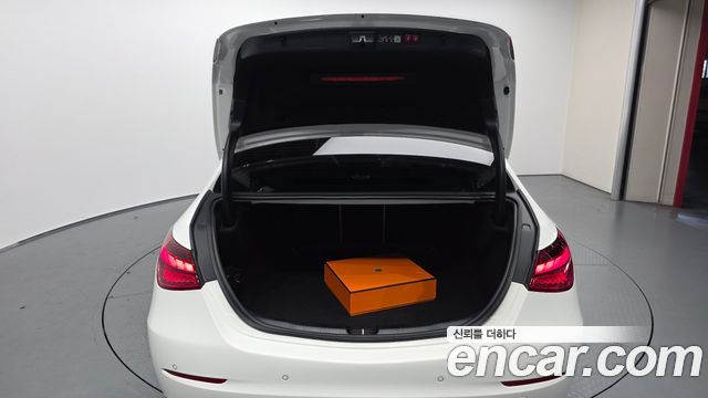 Mercedes-Benz C-Class (W206) C200 Avantgarde 2025 — фото 20