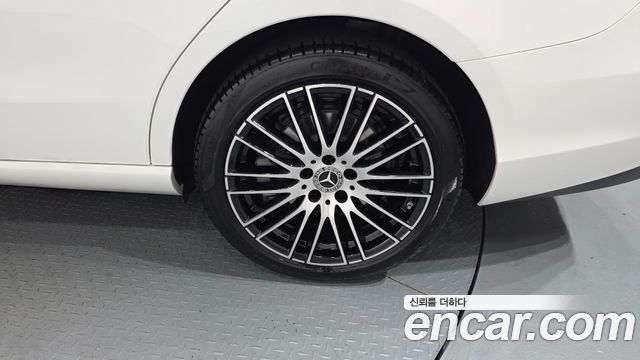 Mercedes-Benz C-Class (W206) C200 Avantgarde 2025 — фото 21