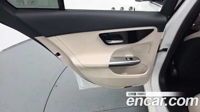 Mercedes-Benz C-Class (W206) C200 Avantgarde 2025 — фото 25