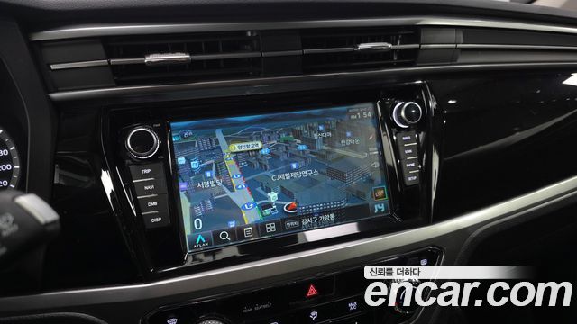 KG Mobility (SsangYong) Beautiful Korando Gasoline 1.5 2WD C5 Plus 2020 — фото 15