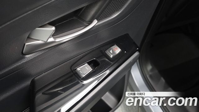KG Mobility (SsangYong) Beautiful Korando Gasoline 1.5 2WD C5 Plus 2020 — фото 19