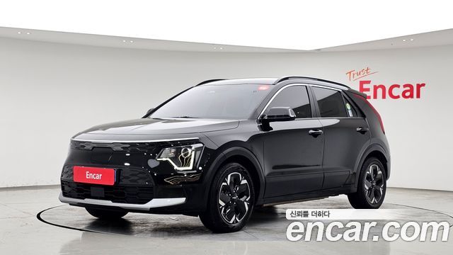 Kia Niro EV Air 2023 — фото 1