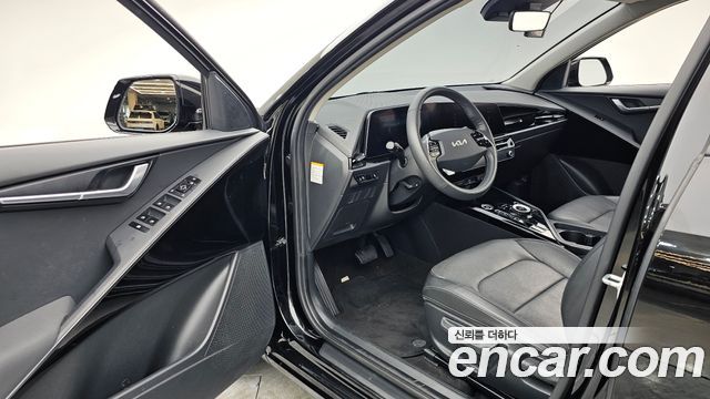 Kia Niro EV Air 2023 — фото 10