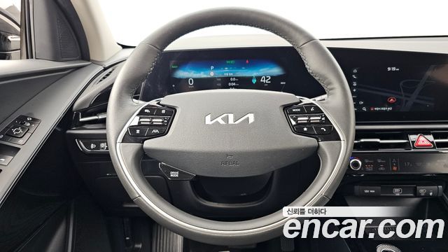 Kia Niro EV Air 2023 — фото 13