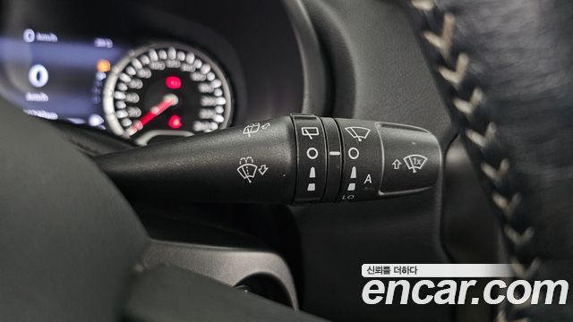 Jeep Renegade 2.4 80th Edition AWD 2021 — фото 19