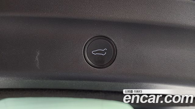Tesla Model Y Long Range AWD 2021 — фото 32