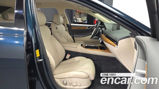 Genesis G80 (RG3) Gasoline 2.5 Turbo AWD 2022 — фото 11