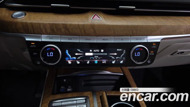 Genesis G80 (RG3) Gasoline 2.5 Turbo AWD 2022 — фото 27