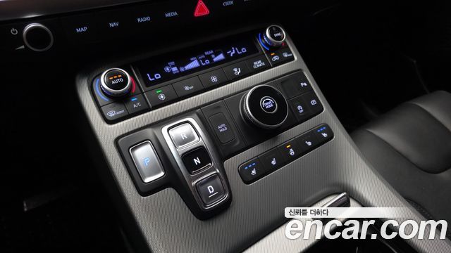 Hyundai Palisade Diesel 2.2 2WD Exclusive 2024 — фото 9