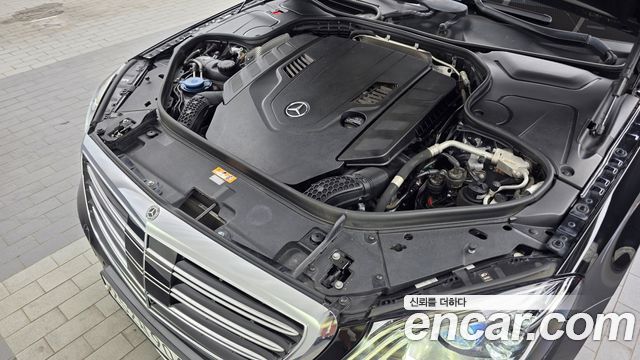 Mercedes-Benz S-Class (W222) S560L 4MATIC 2020 — фото 6