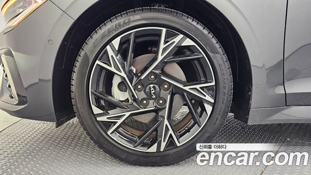 Kia K5 (III) 2.0 Noblesse 2025 — фото 5
