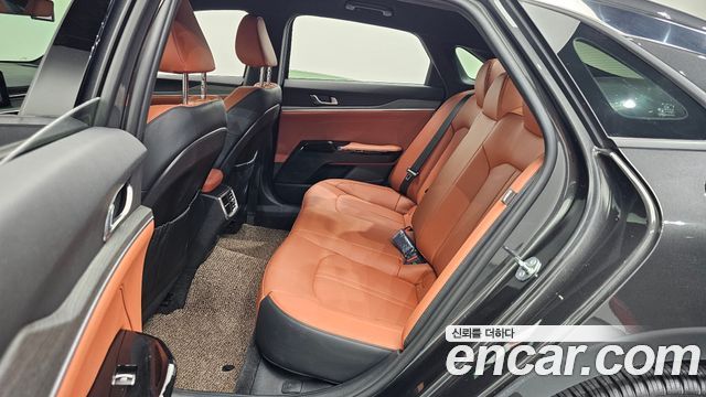 Kia K5 (III) 2.0 Noblesse 2025 — фото 11