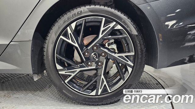 Kia K5 (III) 2.0 Noblesse 2025 — фото 21