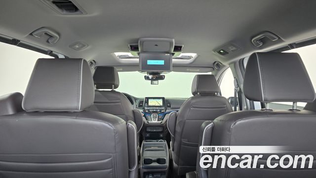 Honda Odyssey 3.5 5th 2021 — фото 18