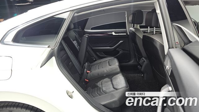 Volkswagen Arteon 2.0 TDI Prestige 2022 — фото 11