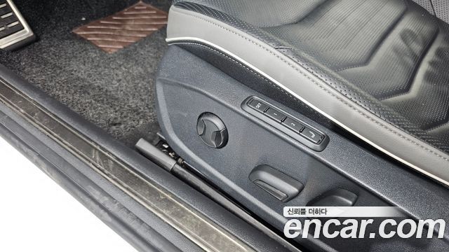 Volkswagen Arteon 2.0 TDI Prestige 2022 — фото 16
