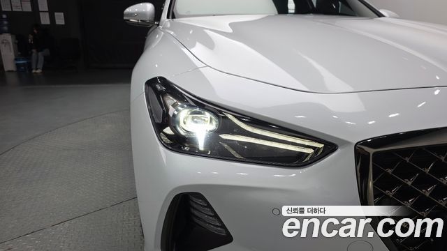 Genesis G70 2.0T Sport Package 2018 — фото 28