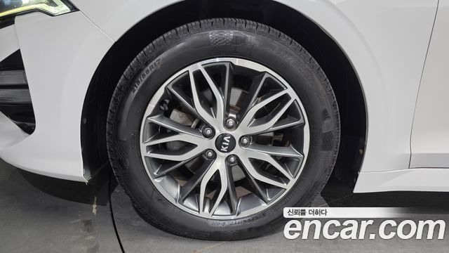 Kia K5 (III) 2.0 Trendy 2021 — фото 5