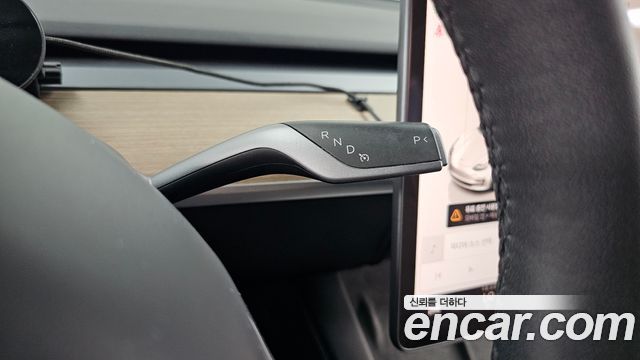 Tesla Model 3 Long Range AWD 2022 — фото 9