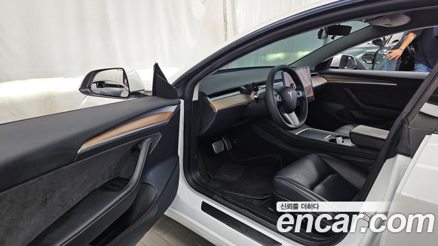 Tesla Model 3 Long Range AWD 2022 — фото 10