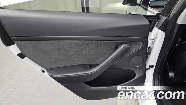 Tesla Model 3 Long Range AWD 2022 — фото 25