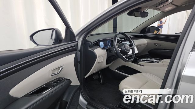 Hyundai Tucson (NX4) Diesel 2.0 4WD Inspiration 2023 — фото 10