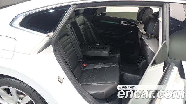 Volkswagen Arteon 2.0 TDI Prestige 2023 — фото 11