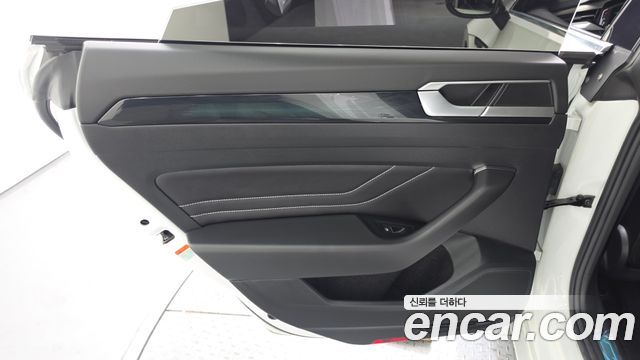 Volkswagen Arteon 2.0 TDI Prestige 2023 — фото 25
