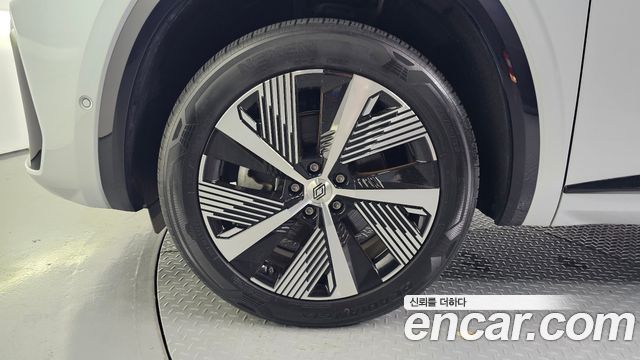 Renault Korea Grand Koleos 1.5 E-TECH Iconic 2WD 2025 — фото 5