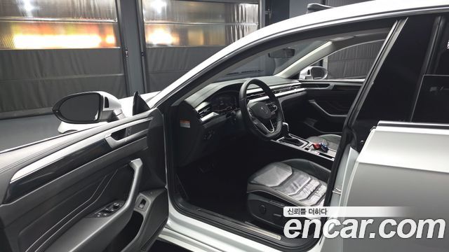 Volkswagen Arteon 2.0 TDI Prestige 2023 — фото 10