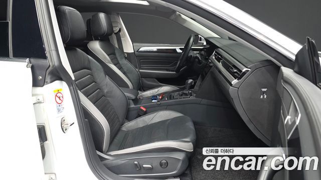 Volkswagen Arteon 2.0 TDI Prestige 2023 — фото 11