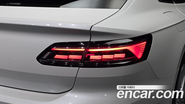 Volkswagen Arteon 2.0 TDI Prestige 2023 — фото 23