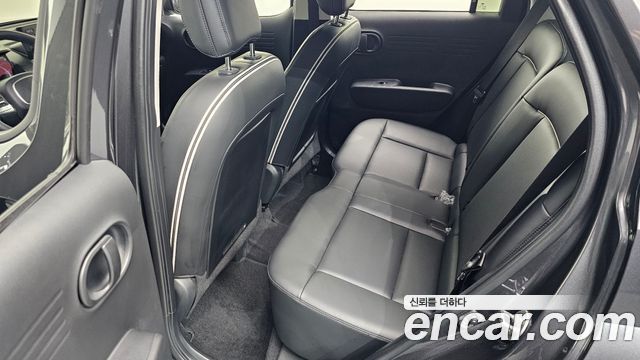 Hyundai Casper The Essential Light 2024 — фото 12