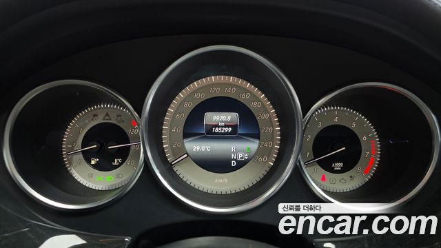 Mercedes-Benz CLS-Class (W218) CLS350 2014 — фото 8