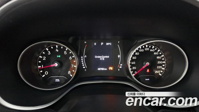 Jeep Compass (II) 2.4 Longitude AWD 2019 — фото 8