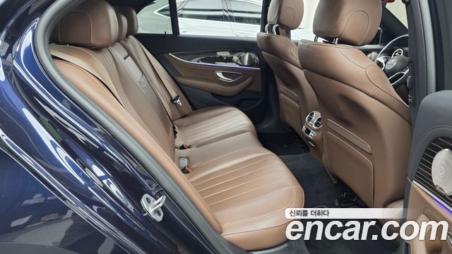 Mercedes-Benz E-Class (W213) E450 4MATIC Exclusive 2022 — фото 11