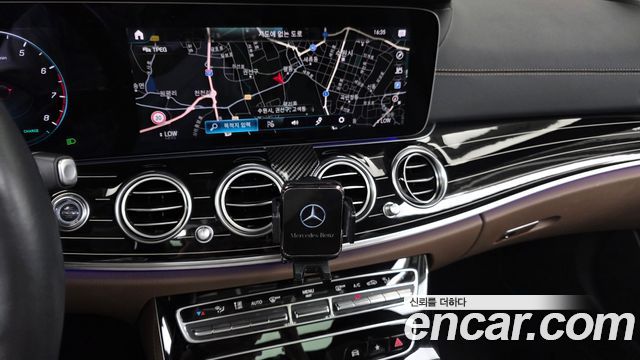Mercedes-Benz E-Class (W213) E450 4MATIC Exclusive 2022 — фото 13
