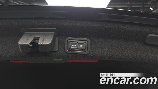 Audi A6 (C8) 45 TFSI Quattro Premium 2022 — фото 24