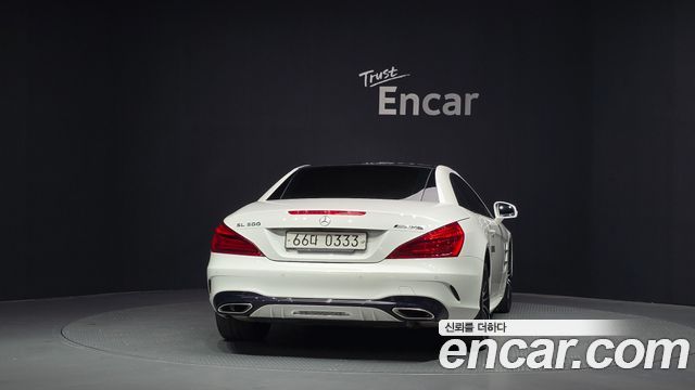 Mercedes-Benz SL-Class SL400 R231 2017 — фото 4