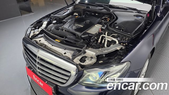 Mercedes-Benz E-Class (W213) E300 Exclusive 2019 — фото 6