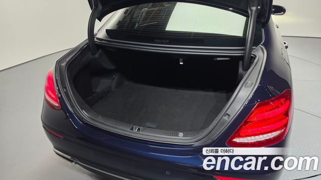 Mercedes-Benz E-Class (W213) E300 Exclusive 2019 — фото 41