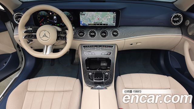 Mercedes-Benz E-Class (W213) E450 4MATIC Cabriolet 2023 — фото 7