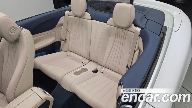 Mercedes-Benz E-Class (W213) E450 4MATIC Cabriolet 2023 — фото 32